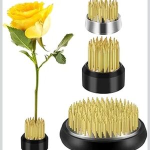 Gold-Tone Floral Frog Pin Holder - Set of Metal Flower Arranging Frogs